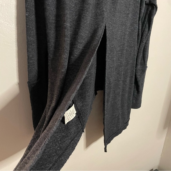 We The Free - Beach Split Back Turtleneck. - Picture 6 of 6